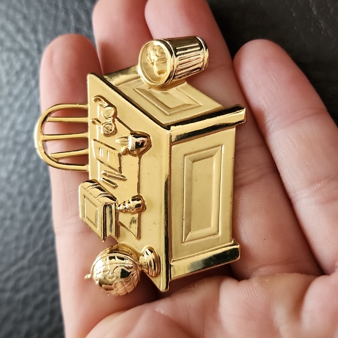 Vtg Brooch